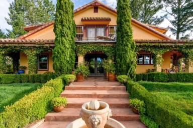 Main picture of 17580 Taylor Ln