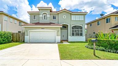 Main picture of 13530 SW 260th St