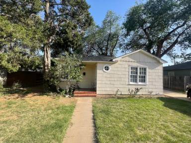 Main picture of 2703 30th St