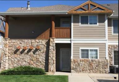 Main picture of 1335 Lake Cir