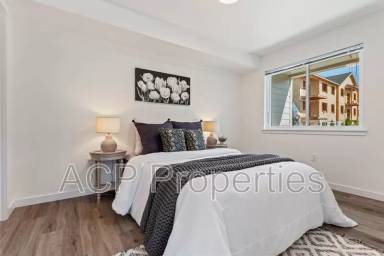 Main picture of 665 E Badger Rd