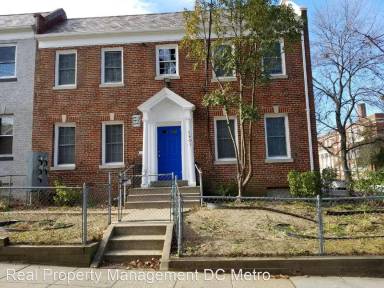 Main picture of 1601 18th St SE