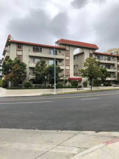 Main picture of 333 S Virgil Ave