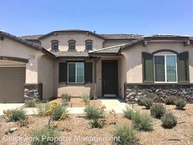 Main picture of 12583 Aragonite Way