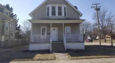 Main picture of 605 S Evergreen Ave