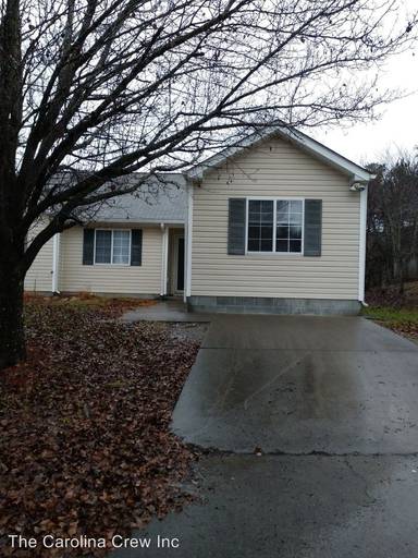 Main picture of 2449 Stratford Crossing Dr