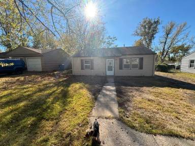 Main picture of 533 SE 36th St