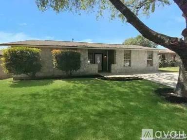 Main picture of 322 Vivian Dr
