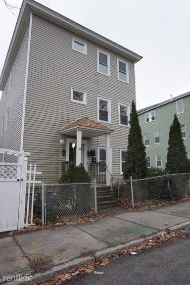 Main picture of 39 Illinois St