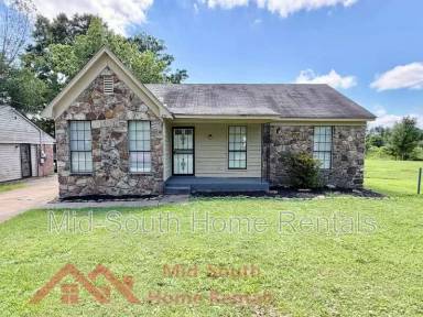 Main picture of 233 Sycamore Rd