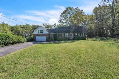 Main picture of 425 Centennial Ave