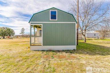 Main picture of 5508 Lake View Dr