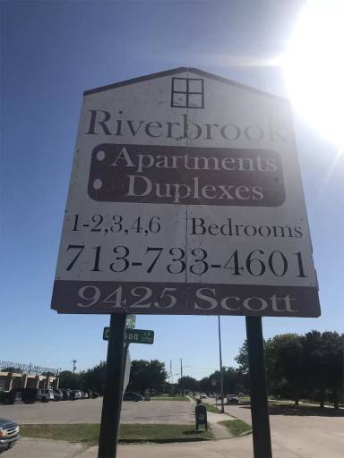 Main picture of Riverbrook Apartments