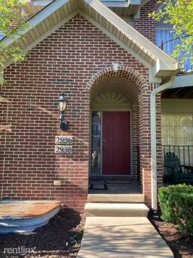 Main picture of 2906 Signature Blvd