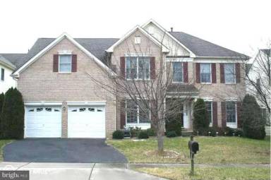 Main picture of 22212 Overview Ln