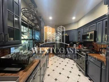 Main picture of 42107 Paseo Rayo del Sol