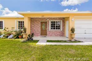 Main picture of 7570 SW 28th Ter