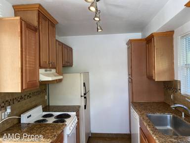 Main picture of 2038 India St