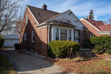 Main picture of 14217 Piedmont St