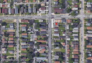 Main picture of 4807 Northcote Ave