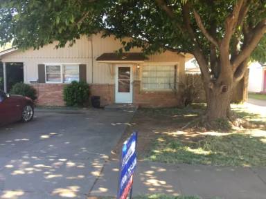 Main picture of 2118 35th St