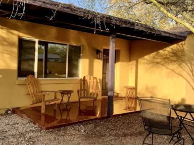 Main picture of 2501 E Mabel St