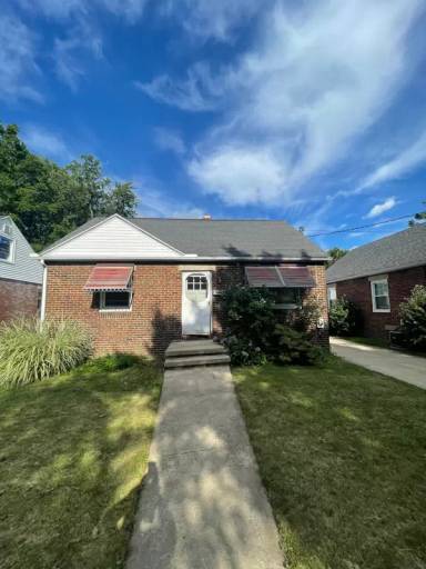 Main picture of 1325 Allendale Ave