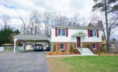 Main picture of 8218 Heron Ln