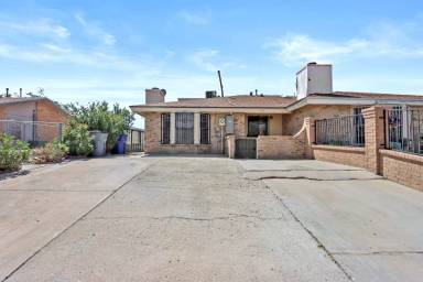 Main picture of 811 Barandal Dr