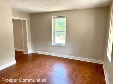 Main picture of 113 N 3rd St