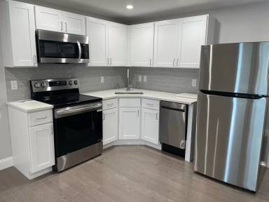 Main picture of 328 Bank St