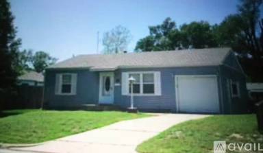 Main picture of 27 Halsey Dr