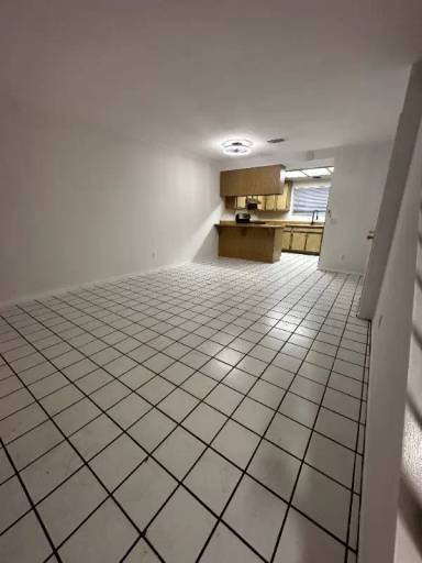 Main picture of 28985 Calle del Lago
