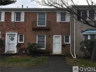 Main picture of 167 Penn Cmn