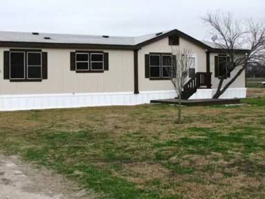 Main picture of 435 Old Church Rd