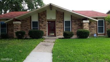 Main picture of 2114 Burrows Trl