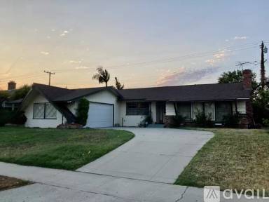 Main picture of 2231 Nutwood Ave