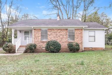 Main picture of 2383 Paddock Dr