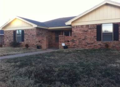 Main picture of 6333 Twin Oaks Dr