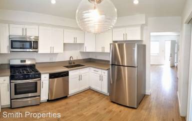 Main picture of 3868 W 132nd St