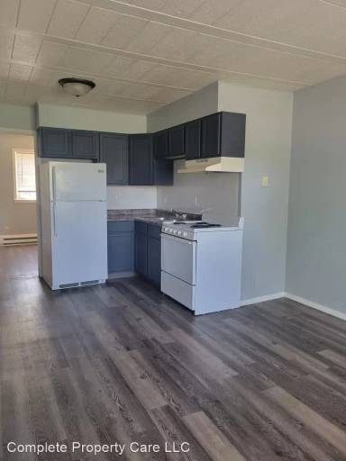 Main picture of 1221 S Franklin St