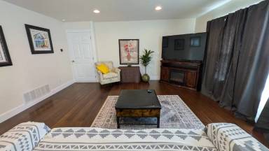 Main picture of 7637 28th St W