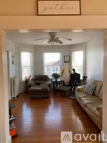 Main picture of 411 Main St