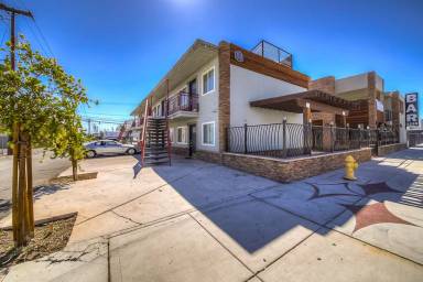 Main picture of 1111 S Casino Center Blvd