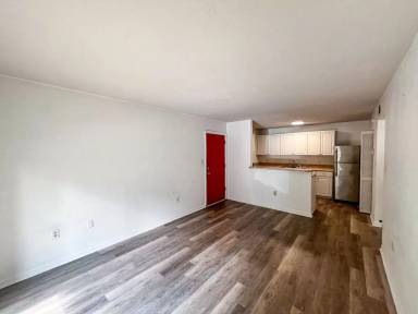Main picture of 1035 SW 9th St