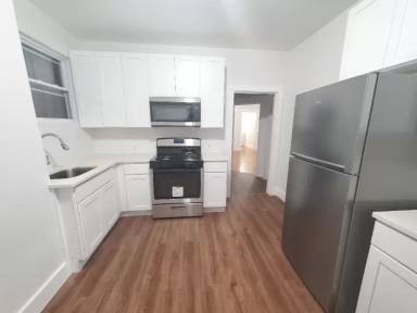 Main picture of 108 Bidwell Ave