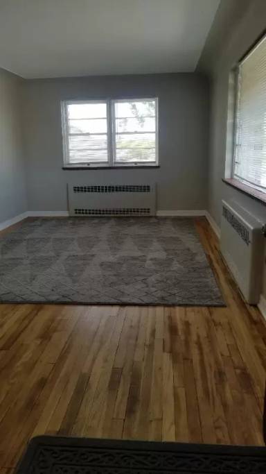 Main picture of 3376 S Sherman St