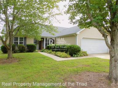 Main picture of 5210 Highland Oak Ct