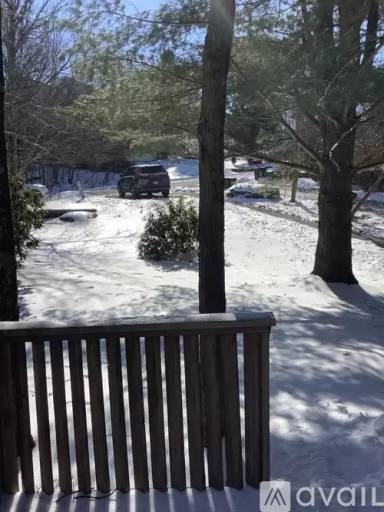 Main picture of 7 Fox Run