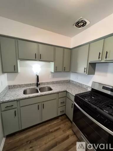 Main picture of 4619 S Howell Ave
